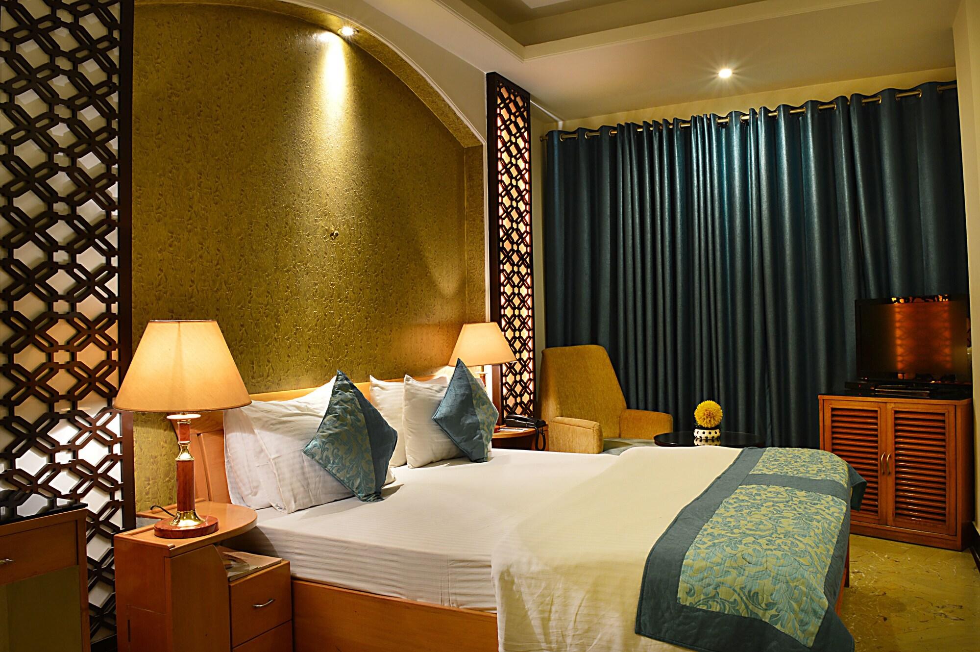 Hotel Emperor Palms Neu-Delhi Exterior foto