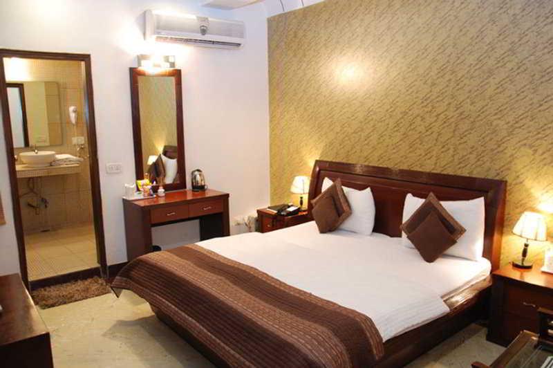 Hotel Emperor Palms Neu-Delhi Exterior foto